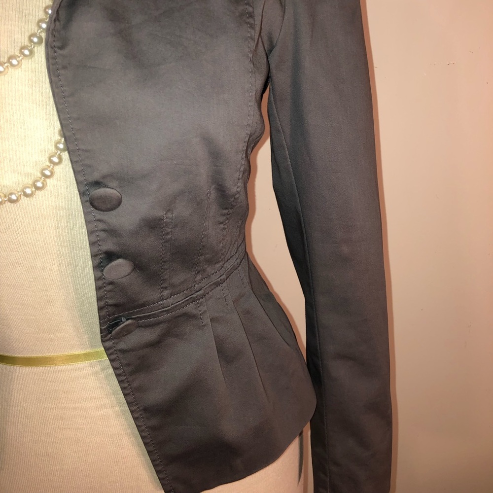 Fabulous & fitted blazer